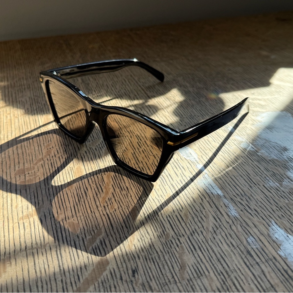 H&M Overzised Black Square Frame Polarized Sunglasses with Brown Lenses